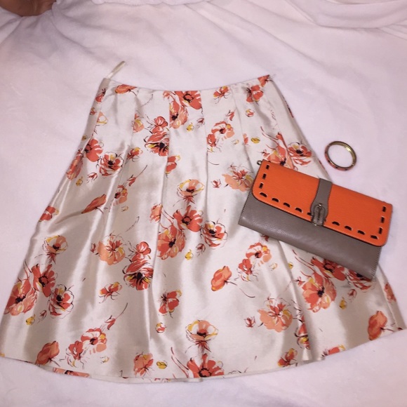 Banana Republic silk skirt