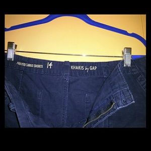 Gap cargo shorts