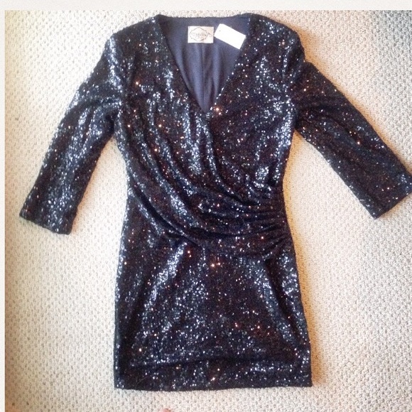 Black sequin dress! NWT - Picture 1 of 1
