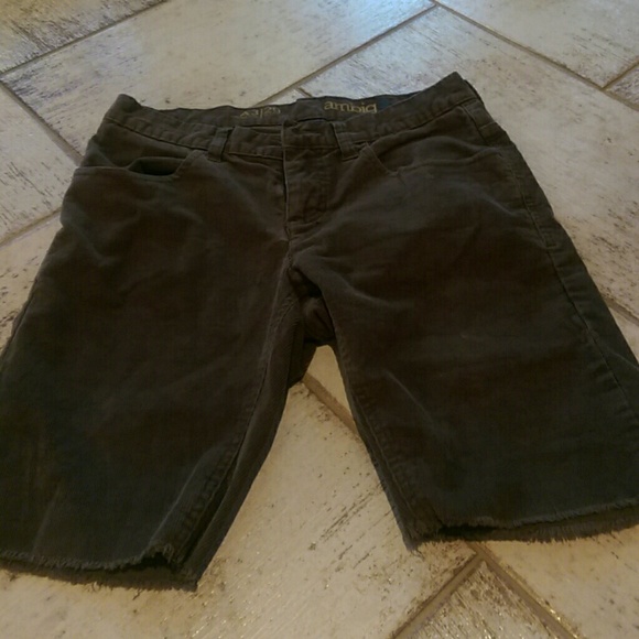 Ambig Men's size 29x30 shorts