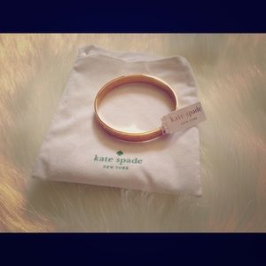 Kate Spade Hand in Hand Idiom Bangle