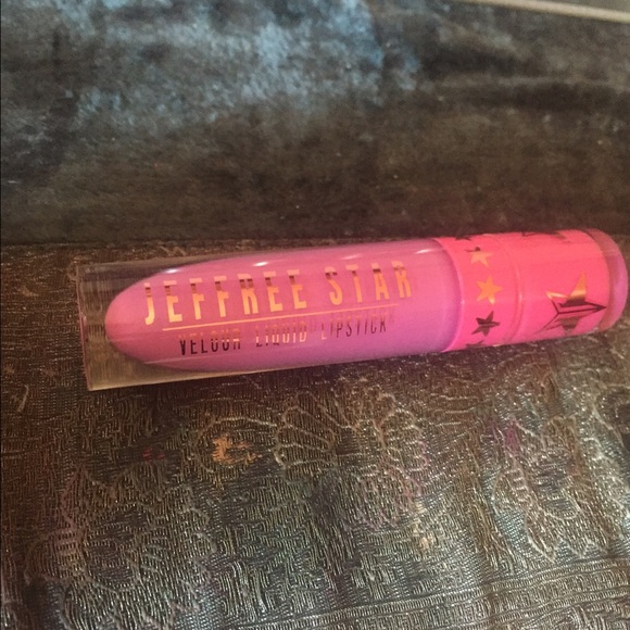 Jefree Star limited edition liquid lipstick !