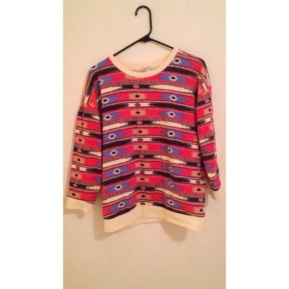 ✨Forever 21 tribal sweater✨