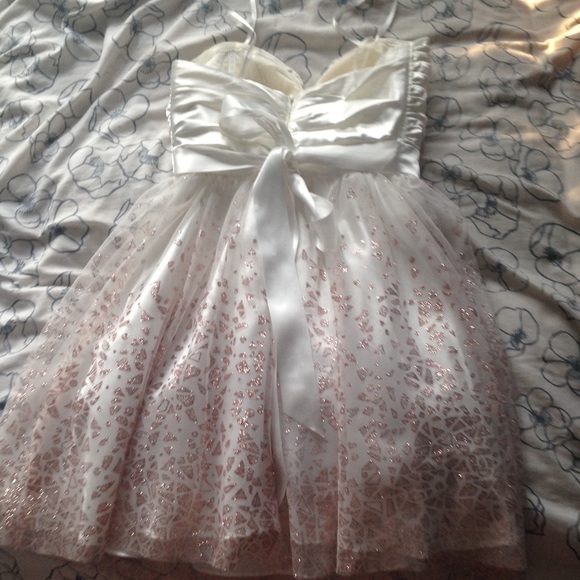 white dress with bronze sparkles - Picture 2 of 3