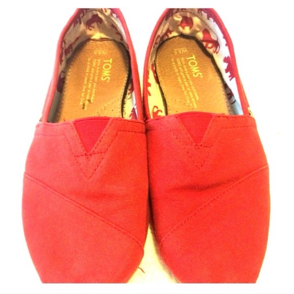 Red toms