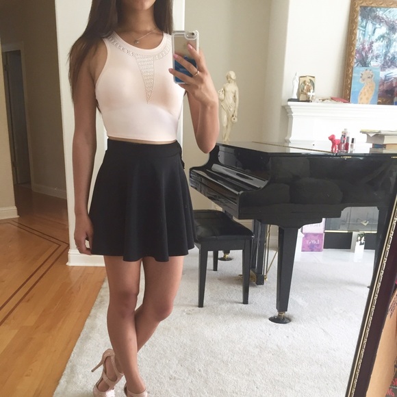 Pale pink cropped top