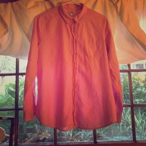Old Navy women's long sleeve button down shirt
