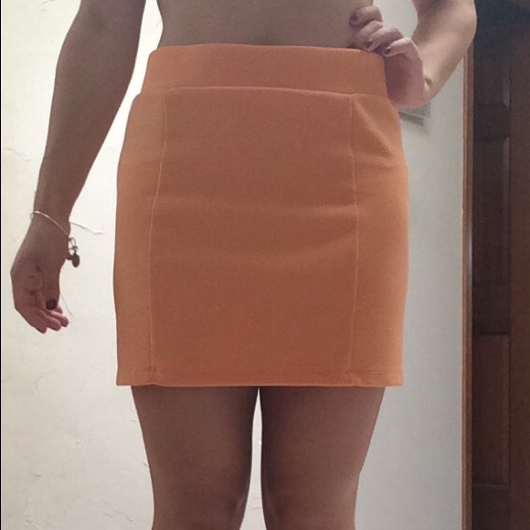 Light orange pencil skirt