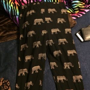 High waisted leggings