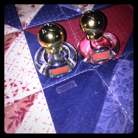 2 mini coach perfumes💓