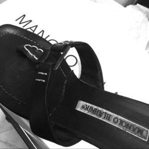 100% AUTHENTIC Monolo's Blahnik  black sandels