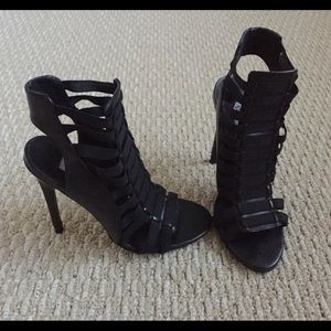 Steve Madden black heels size 6.5