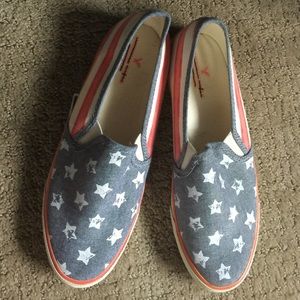 American flag slip ons