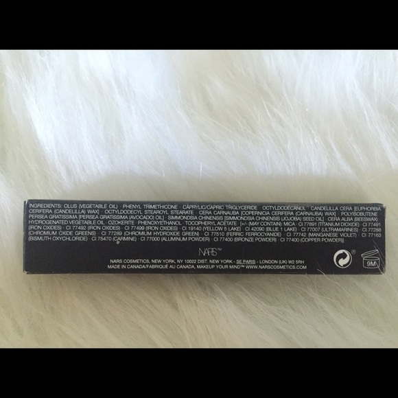 NARS Soft Touch Shadow Pencil - Picture 2 of 3