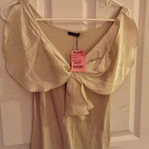 Sleeveless top