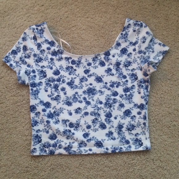 Blue Floral Crop Top