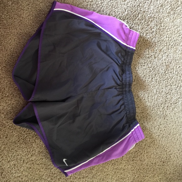 Nike dri-fit shorts women size L