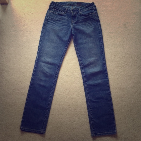 Levi's Stonewashed Jeans, 28 Size Demi Curve