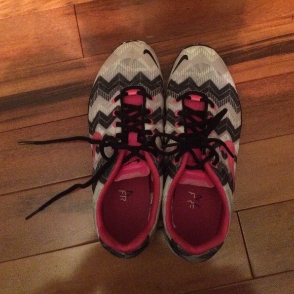 Nike frees! Great condition