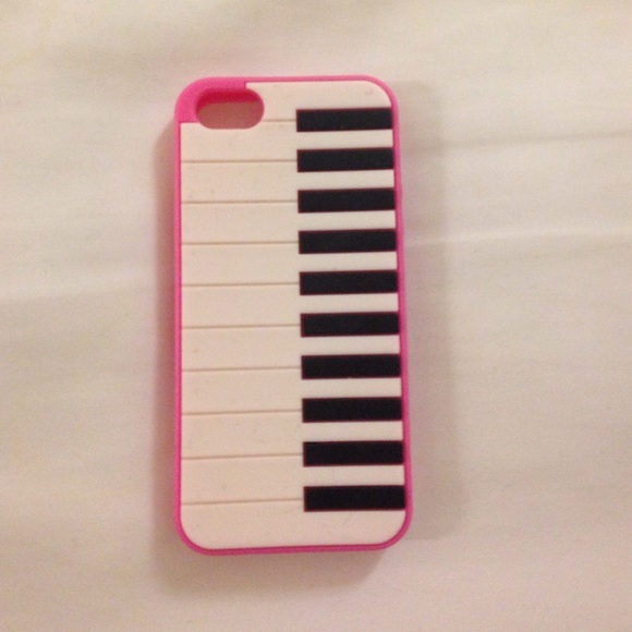 iPhone 5 pink piano phone case