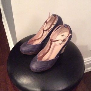 Faryl Robin blue 40s style heels