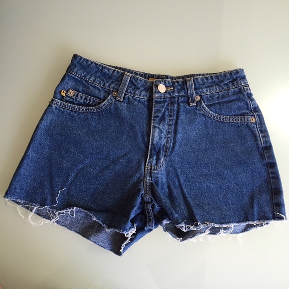Vintage cut off denim shorts from Blue Asphalt
