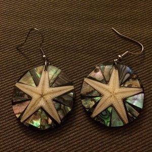 Shell earrings with star center