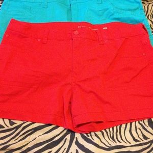 2 pairs of shorts