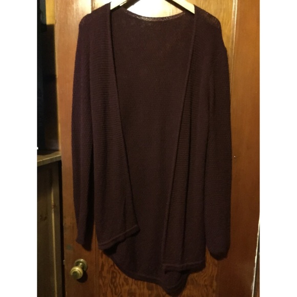 Brandy Melville Maroon Louise Cardi 🚫SOLD🚫