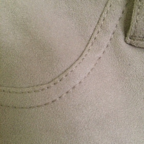 A&F pants - Picture 2 of 3