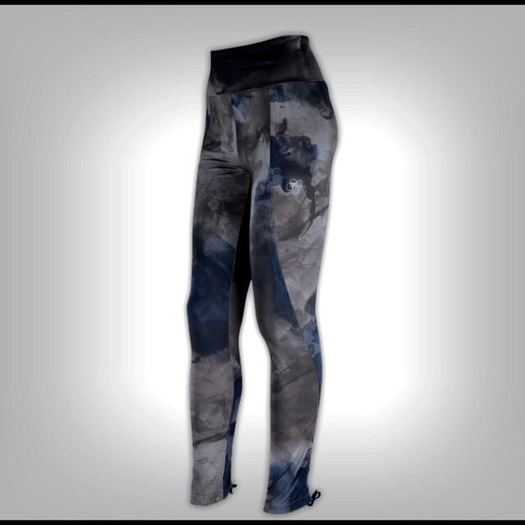 Runner's tights 💥Will bundle w/ matching top!