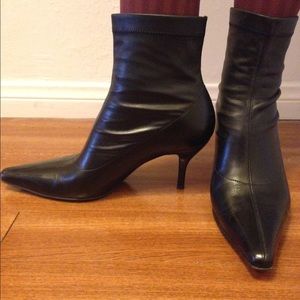 Cole Haan black heeled bootie