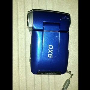 DXG Camera