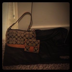 Authentic coach shoulder bag and wallet set!