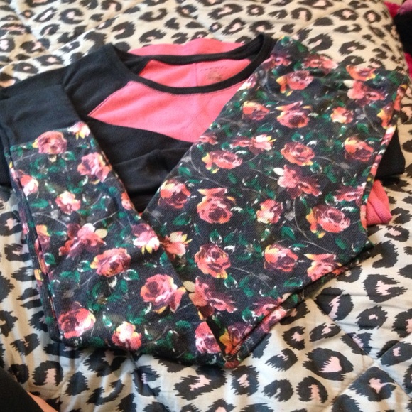 Thermal pj's💜only wore 1 and I wore them to bed