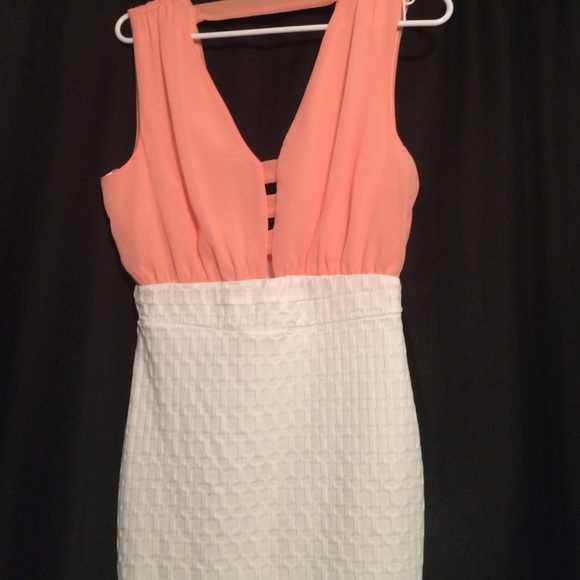 Coral deep v back dress NWT