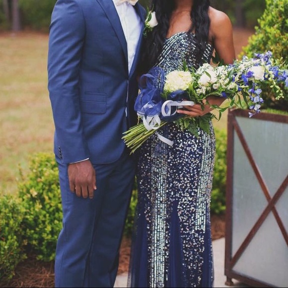 beautiful navy blue sparkly prom dress MAKE OFFERS - Picture 2 of 4