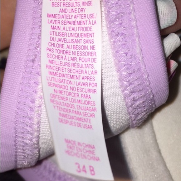 Victoria's Secret Bandeau Swim top - Picture 3 of 3