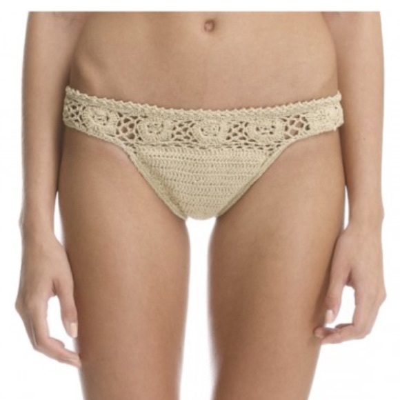 SHE MADE ME SWIMWEAR | DAISY CHAIN HALTER + BOTTOM - Picture 2 of 3