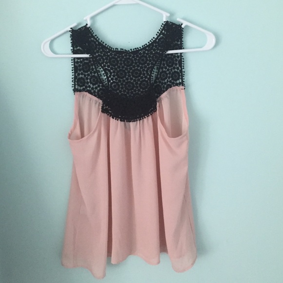 CHARLOTTE RUSSE top - Picture 2 of 3