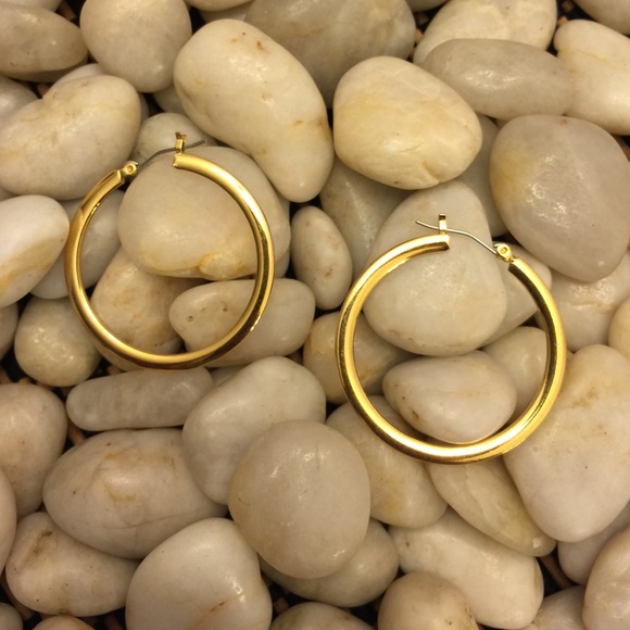 Golden color Earring