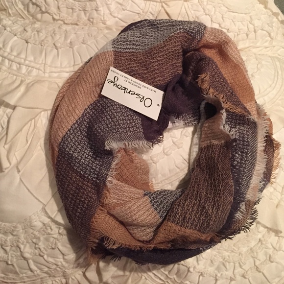 Infinity scarf