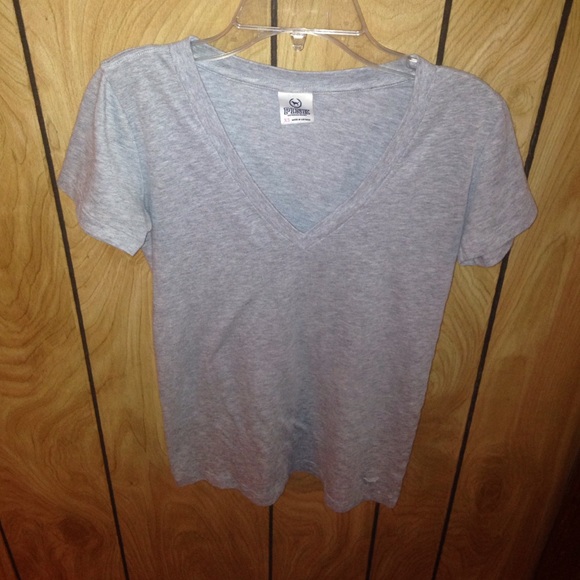 PINK short-sleeve grey tee