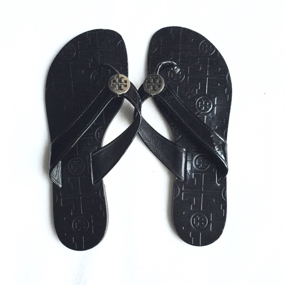 Tory Burch Thora thong sandal. Size 6. Black.