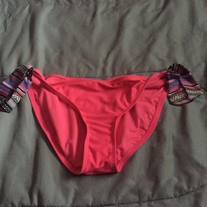 Bathing suit bottoms.