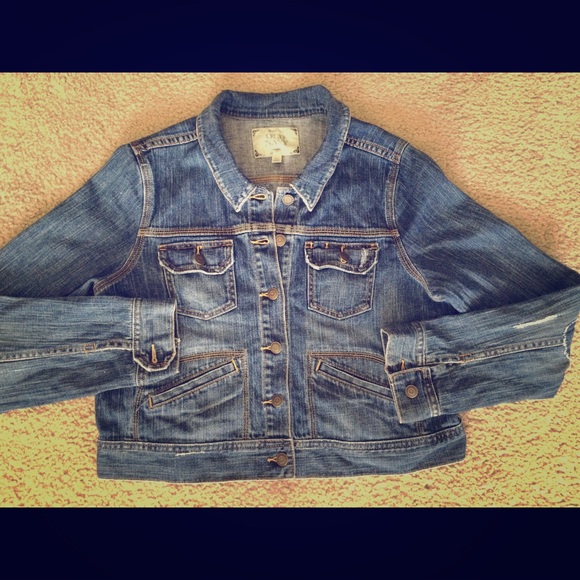 Old Navy Distressed Jean Jacket