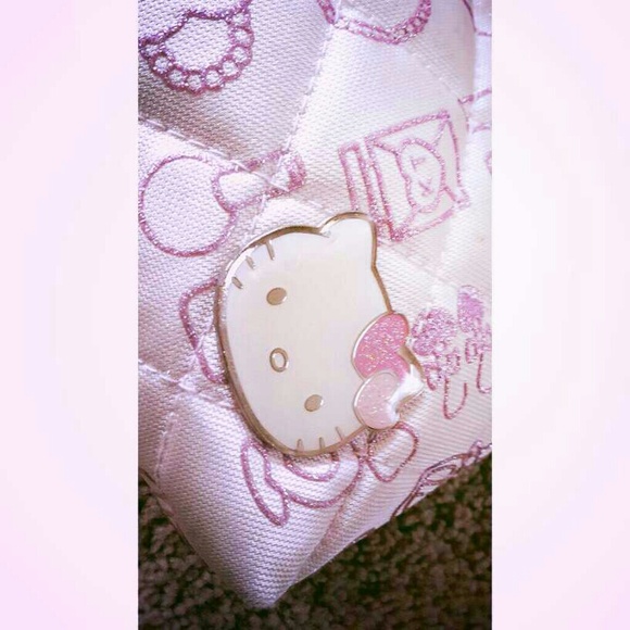 SANRIO 💄💋Pretty in Pink💄💋 Clutch