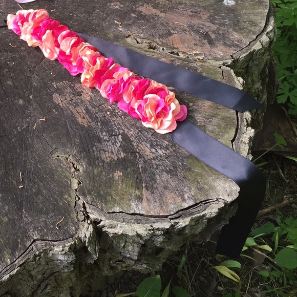 Pink & Peach Flower Crown - Picture 4 of 4