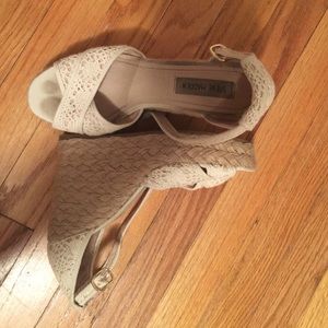 Steve Madden Cream Eyelet Wedges
