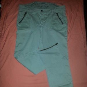 Old navy cargo pants